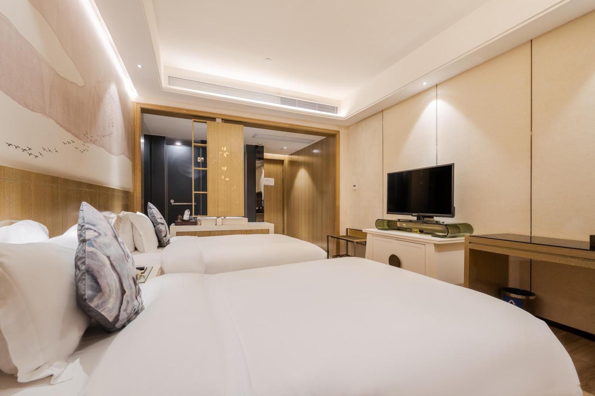 Paco Hotel Shuiyin Road Guangzhou-Free Bus Canton Fair Exterior photo